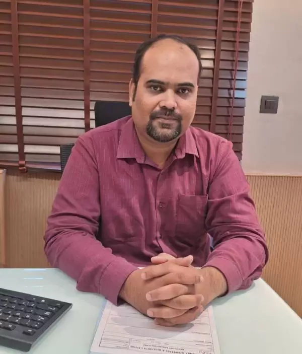 Dr. Lalit Banswal – Best Cancer Specialist in Pune and Best Surgical Oncologist in Pune providing expert cancer care and advanced surgical treatments.